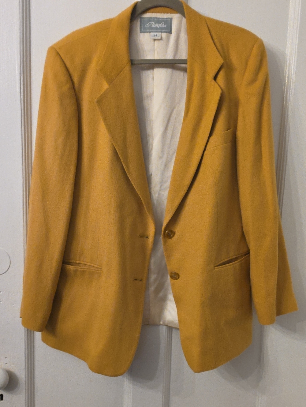 Pietrafesa Loro Piano Camelhair  Blazer in Mustard Size 14 Like New